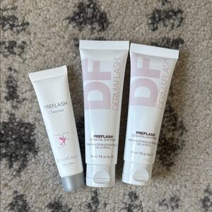 Preflash Cleanser and Essential Skin Prep Set